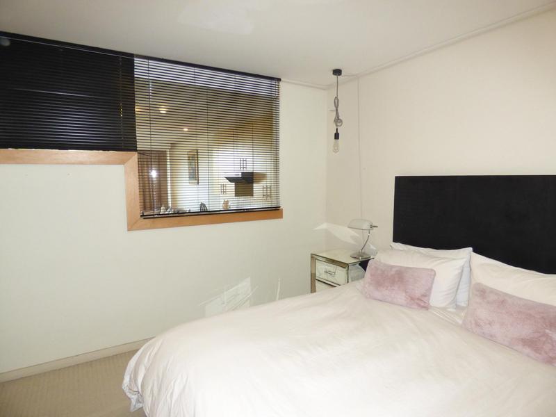 1 Bedroom Property for Sale in Green Point Western Cape
